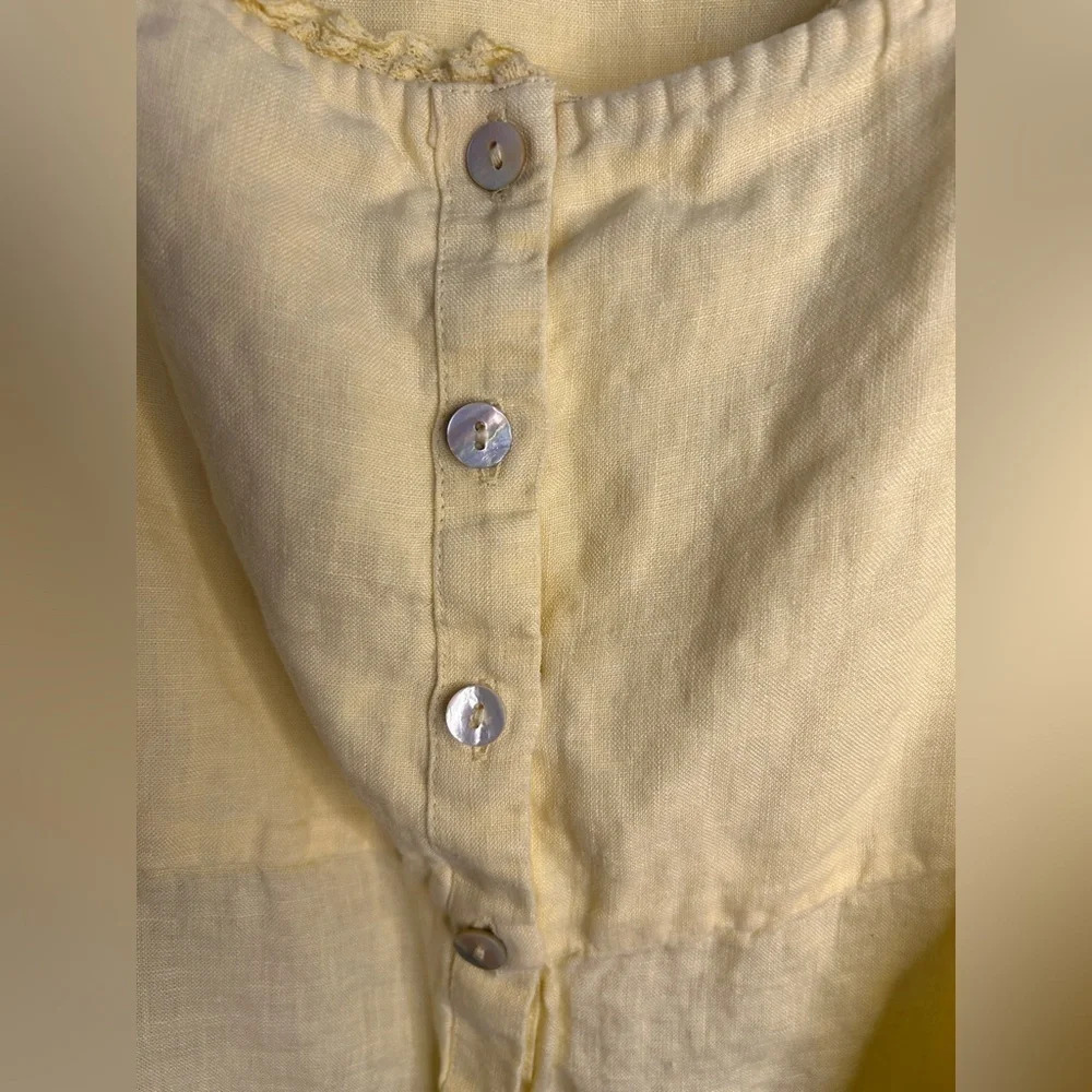 Aritzia Lemon Meringue Yellow Wilfred Arwen Linen Top - Picture 4 of 9